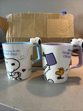Snoopy ceramic mugs